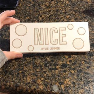kylie jenner nice palette
